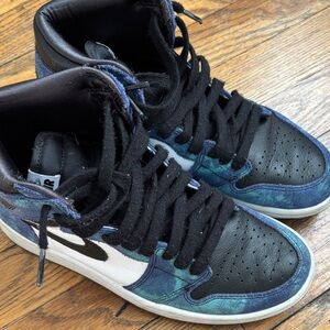 Nike Black and Blue Tie Dye Sneakers